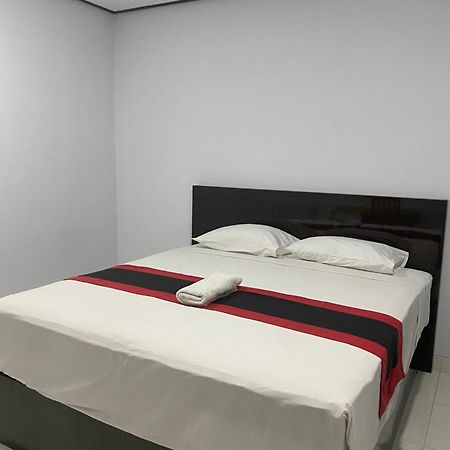 קנגו Taman Ratih Guest House מראה חיצוני תמונה