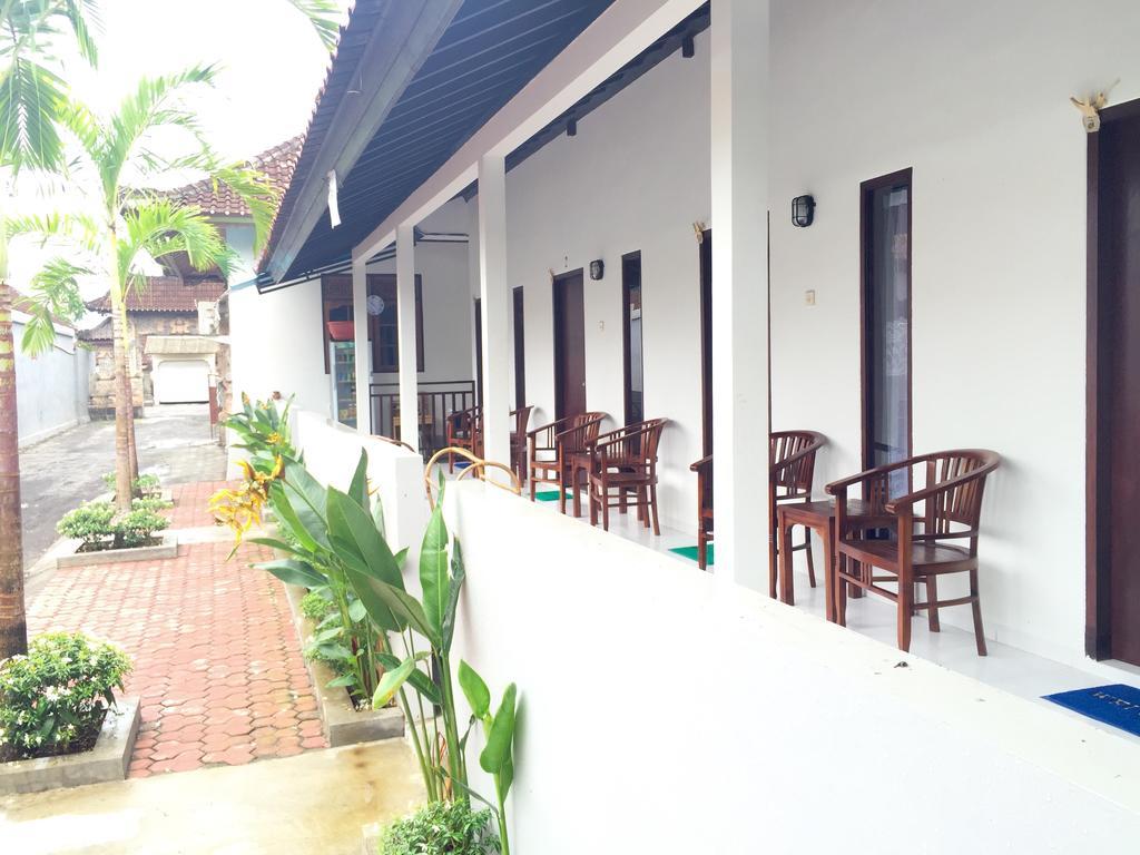 קנגו Taman Ratih Guest House מראה חיצוני תמונה