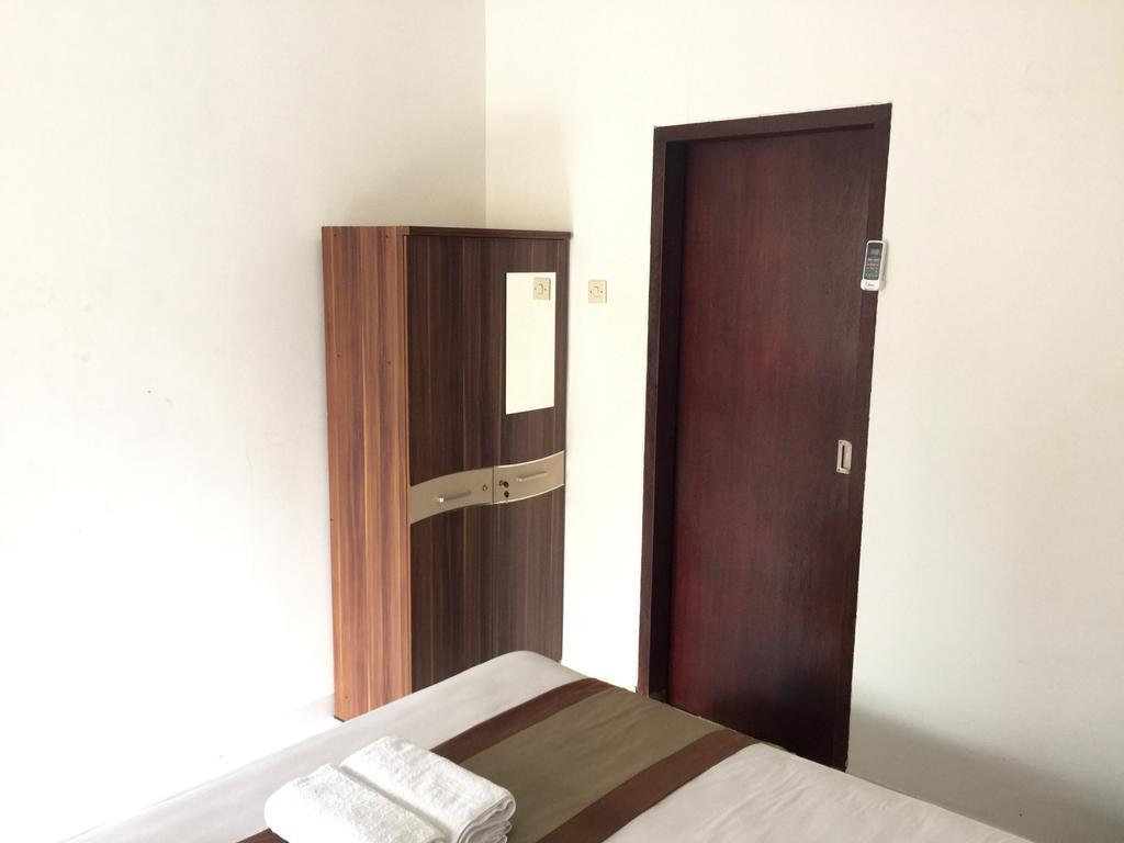 קנגו Taman Ratih Guest House מראה חיצוני תמונה