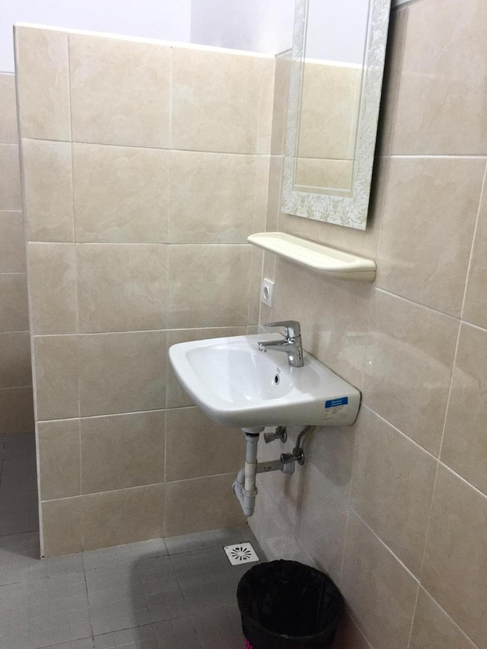 קנגו Taman Ratih Guest House מראה חיצוני תמונה
